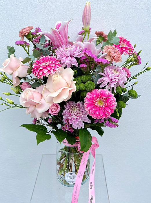Mothers Day "Nana Pegs" Glass Vase