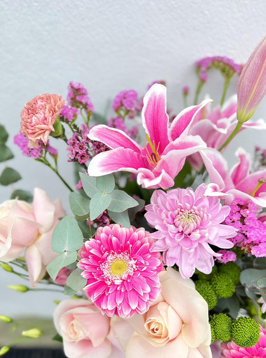 Mothers Day "Nana Pegs" Glass Vase